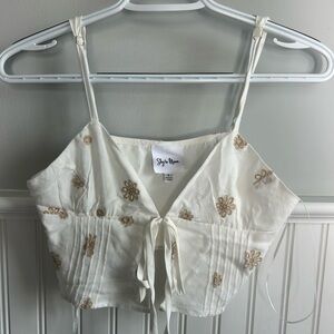 Stylish White Floral Embroidered Camisole, NWOT!